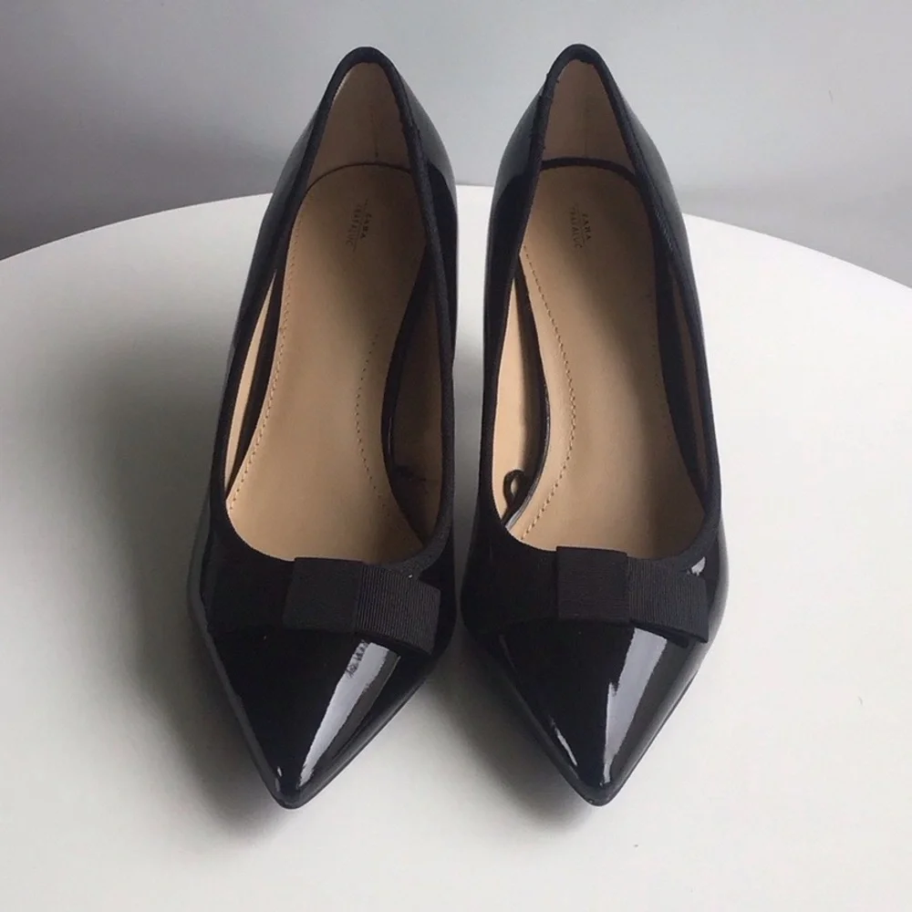 Zara black pointy bow patent heels